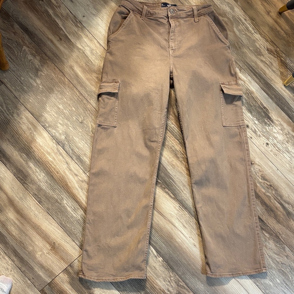 Hollister Tan Ultra High Rise Dad Jeans